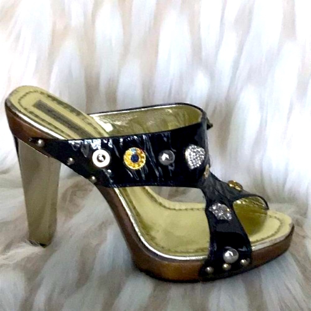 Angeleigh Anastasio heels
